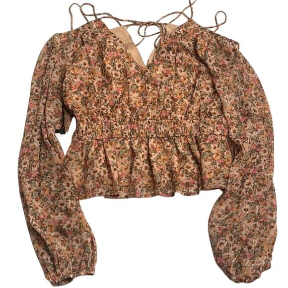 Astr The Label Hart Floral Cold Shoulder Cutout Peplum Top SZ L NWT Romantic Y2K - Picture 2 of 10